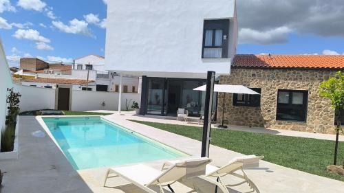 Plasenzuela Villa | Casa Rural con piscina El Huerto del Olivo, Plasezuela, Trujillo, Cáceres