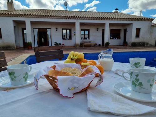 Monreal del Llano House | Casa Rural El Duende