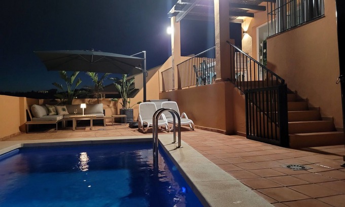 El Faro Villa | Casa Sarah - Villa with private pool - 500 metres from the beach.