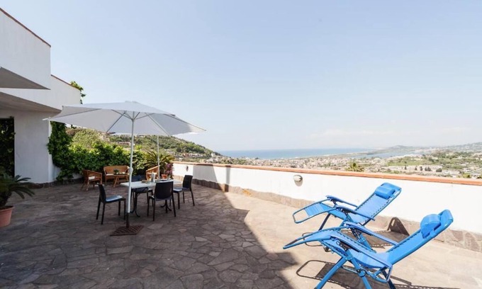 Monte di Procida Apartment | Casa Sole by Villa Lamberti