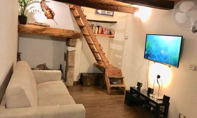 Calcata Historic Town Apartment | Casa SoleLuna