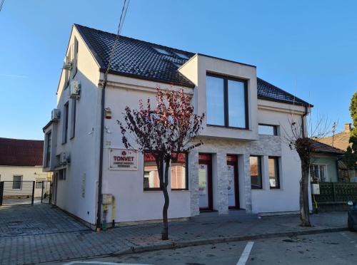 Bistrita Apartment | Casa Toni