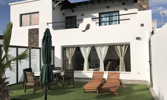 Corralejo Apartment | Casa Torana - beautiful apartment with large terrace