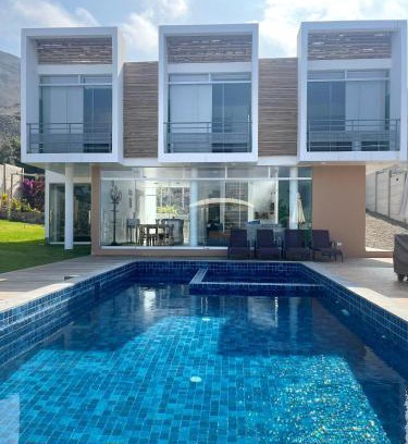 Santa Cruz de Flores House | Casa Tres Ventanas de Azpitia