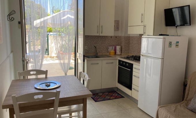 Castro House | Casa Vacanza "Castro Marina"