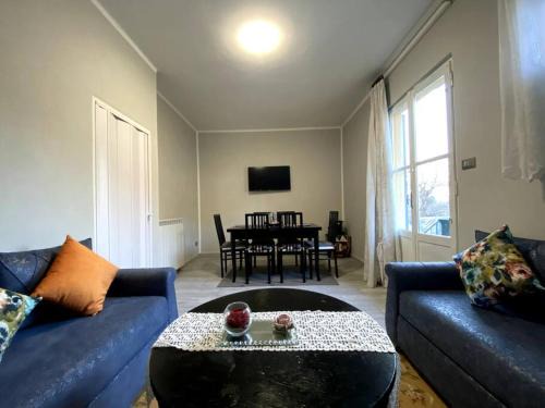 Porto Valtravaglia House | Casa vacanze Porto Valtravaglia Lago Maggiore