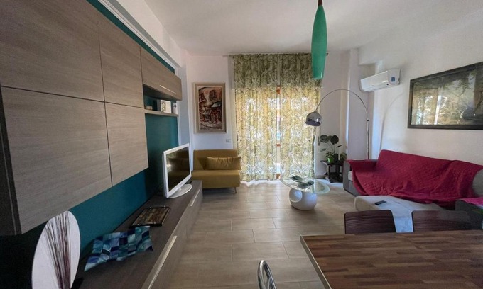 Ladispoli Apartment | Casa Valente