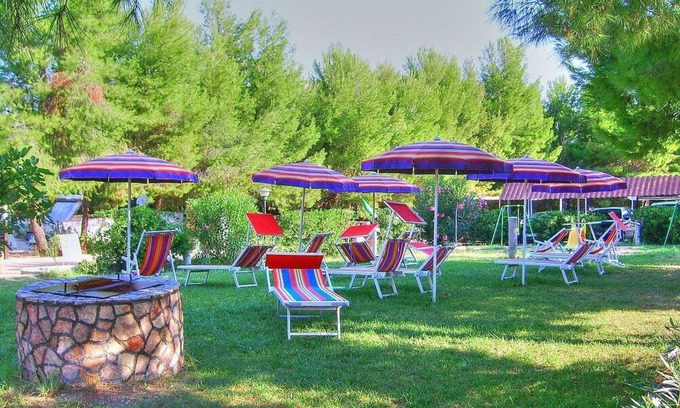 Defensola House | Casa Vea C: A welcoming apartment situated at a short distance from the beach, with Free WI-FI.