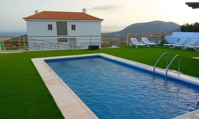 Buzanada House | Casa ZOE, Luxury villa with sea view