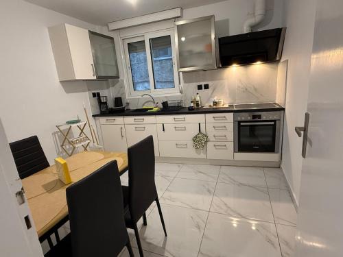 Meteora Apartment | CasaKallisti