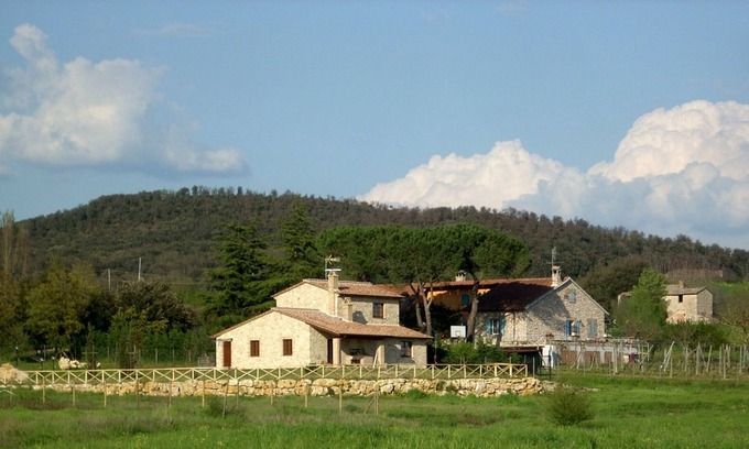 Amelia Villa | Casale con piscina Umbria- 8 posti