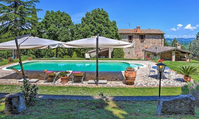 Todi Villa | Casale Giovanna 6+1, Emma Villas