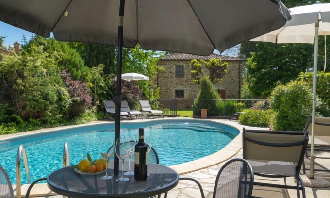 Civitella in Val di Chiana House | Casale il Giglio by Interhome