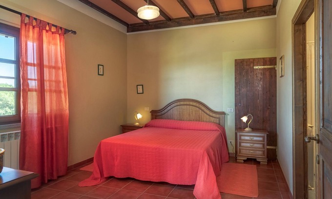 Ferretto House | Casale Oliviera, for exclusive use between Umbria and Tuscany