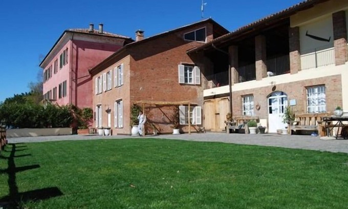 Cardona Bed & Breakfast | Casale Osvalda