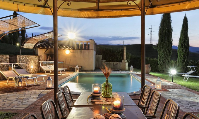 Lajatico Villa | Casale Teatro e Fienile 18, Emma Villas