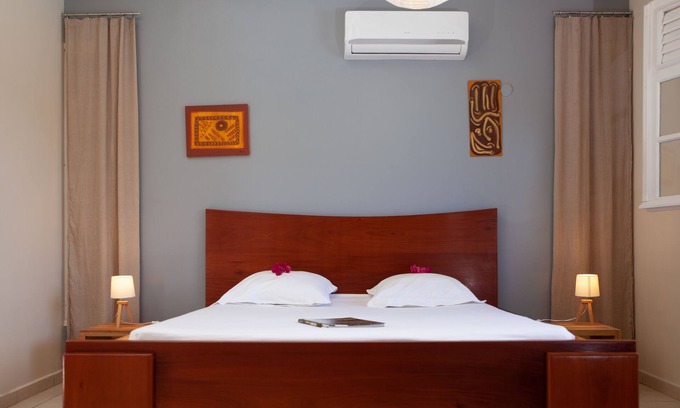 Circuit 1C1 House | Casamontebello, 4-room villa with swimming pool in Petit-Bourg