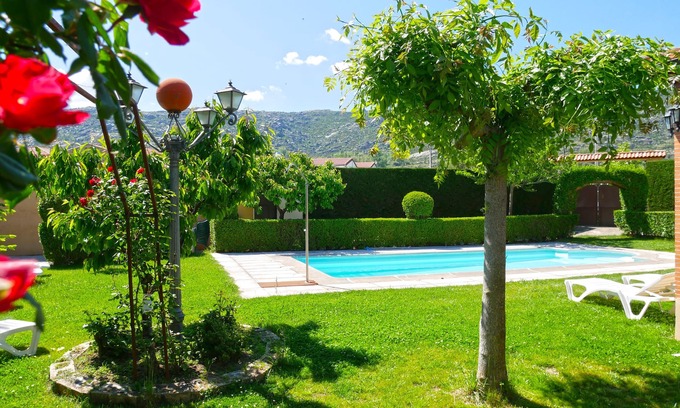 Solosancho Cottage | Casas Rurales Florentino for 2 people