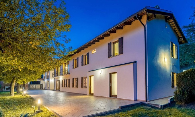 Ponzano Monferrato Villa | Cascina La Valle 10+2, Emma Villas