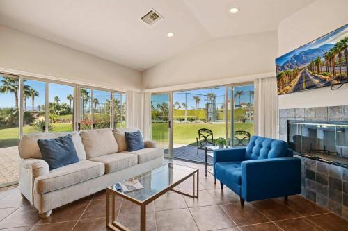 Coachella House | Casita 44463 - RV Resort Stay for 2