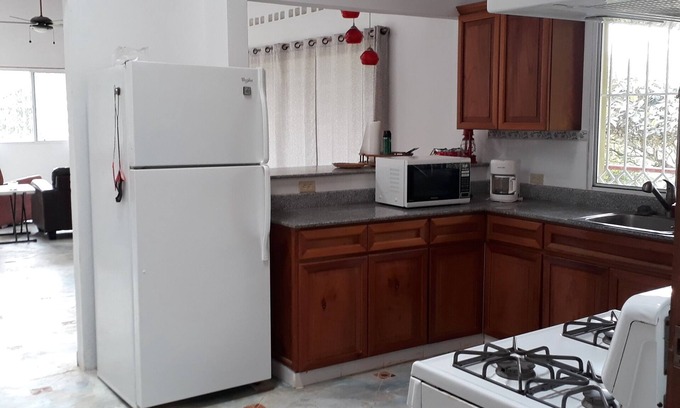 El Palmar Cottage | Casita for Rent at ChillVille at K23.5