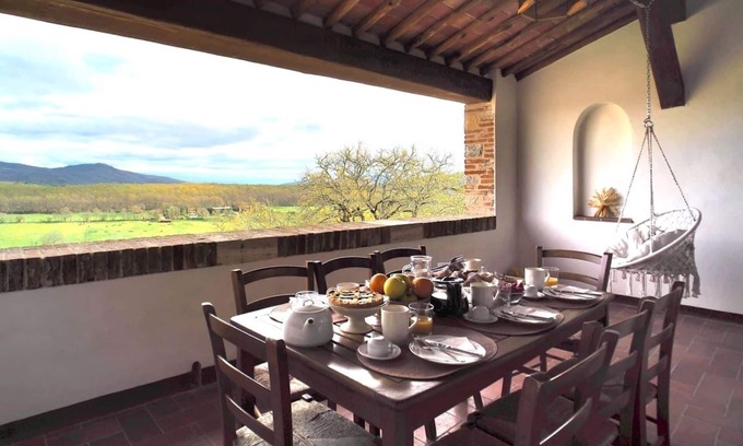 Castelnuovo Berardenga House | Castello di Montalto - La Loggia