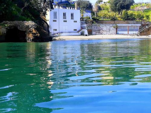 Bacoli Apartment | Castello Apartment