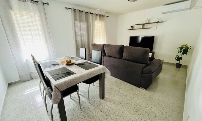 Castillo del Romeral Apartment | Castillo Dream in San Bartolomé de Tirajana (apartment by the sea)