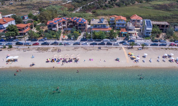 Toroni House | Castro Deluxe