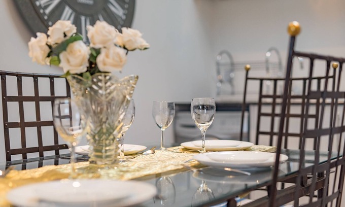 Waltham House | Cavallo Barn by Bloom Stays - a holiday let that sleeps 6 guests in 2 bedrooms