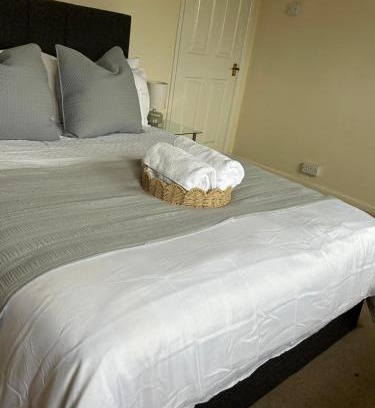 Poole House | Cavan Crescent