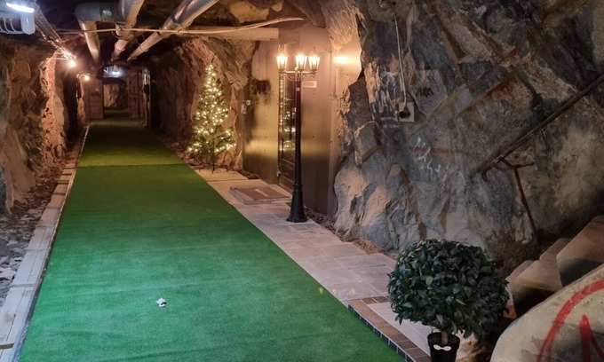 Lulea Apartment | Cave Retreat - Sleeps 2 - Pets - Parking - Wifi