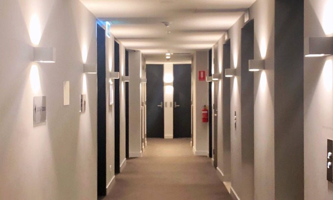 Melbourne Central Business District Apartment | CBD one bedroom apt - clean and comfort