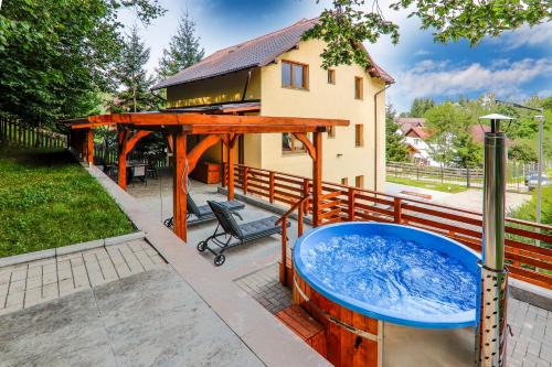 Bran House | Cedrus Bran Boutique