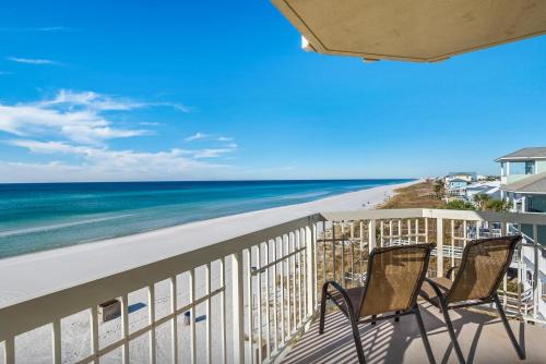 Miramar Beach Apartment | Celadon 309