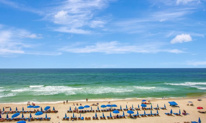 Miramar Beach Condo | Celadon 407: 4th Floor-1 BR/2 BA - Quiet End of the Beach!