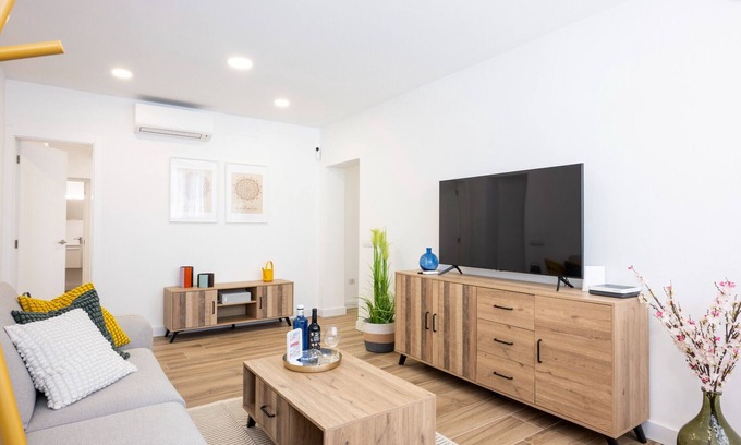 Santa Cruz de Tenerife Ski Chalet | Centenillo Serenity