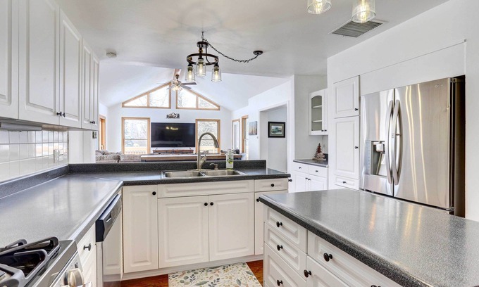 Littleton House | Centennial Home w/Game Room, 11 Mi to Downtown!