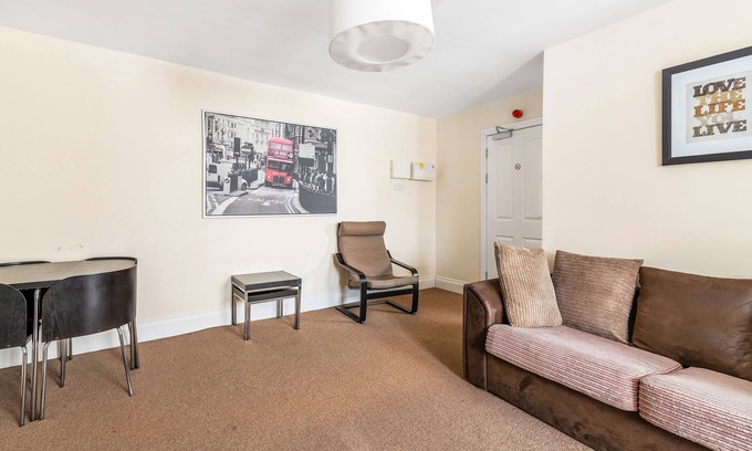 Derby Apartment | Central 1 Bed Flat with free parking