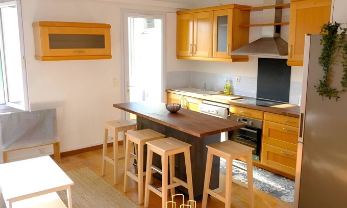 5th Arrondissement Apartment | Central 3-bedroom apartment near La Timone