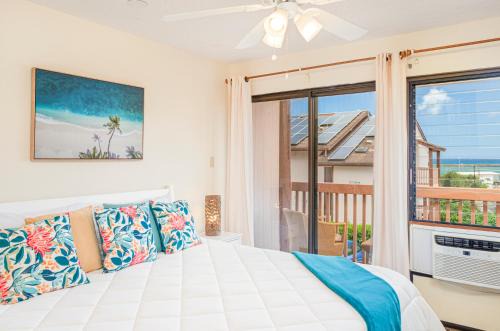 Nawiliwili House | Central and Bright 2 BR, 2 BA, Pool and Oceanview