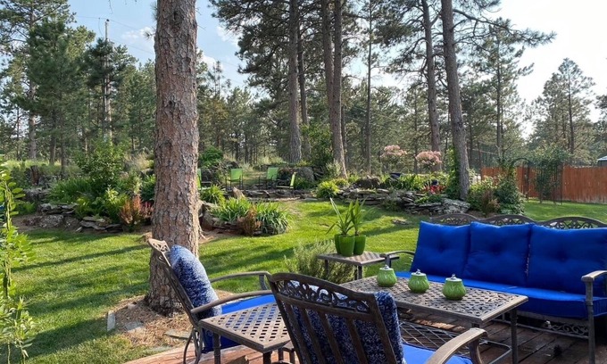 Rockerville House | Central Black Hills Retreat: 3BR home w/hot tub, pool, & private deck oasis!