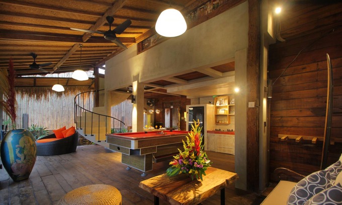Batu Bolong Villa | Central Canggu 800 Meters Beach - Villa Tatu