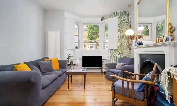 Walworth House | Central London oasis: Large 4BR house w garden next to Kennington Park