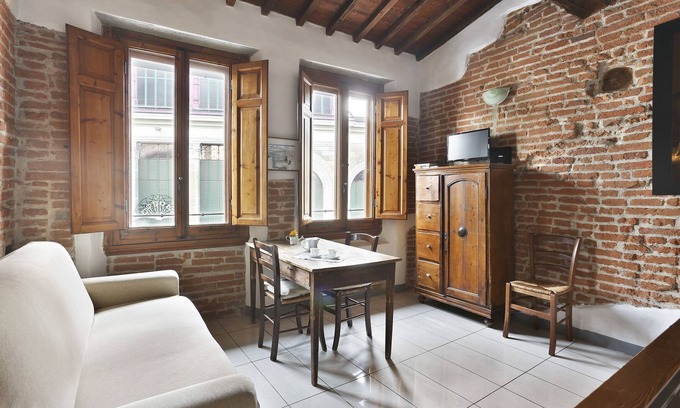 San Lorenzo Apartment | ☆Central Market experience "Caterina" Suite☆