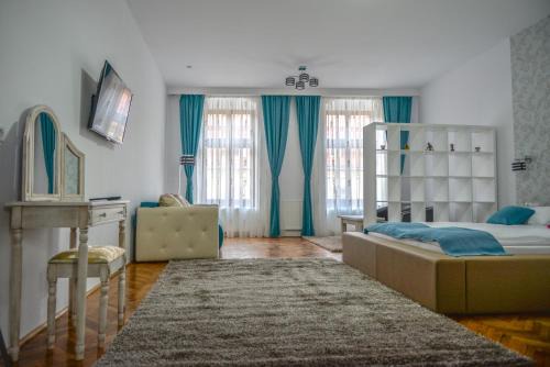Historic Center Apartment | Central Studios