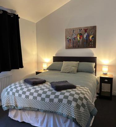 Moville House | Central Town House,Moville 61