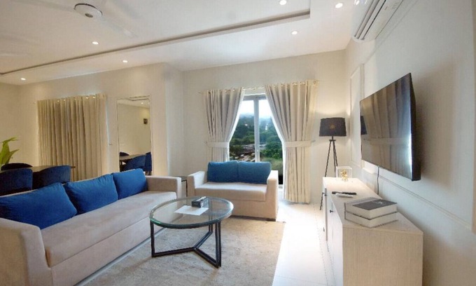 Lahore Apartment | Centrally Located 3 Bedroom Apartment in Lahore