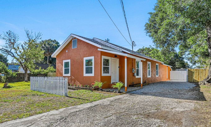 Palm River-Clair Mel House | Centrally located home with a full kitchen, board games, and central AC
