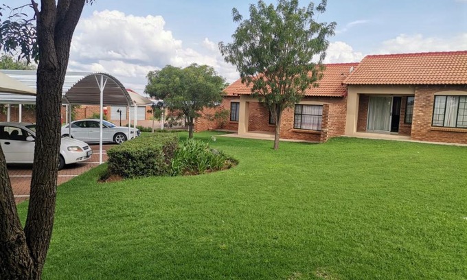 Centurion Apartment | Centurion Cosy Apartment